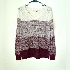 SO Sweater Women’s L Purple White Knit V-Neck Long Sleeve Pullover Top